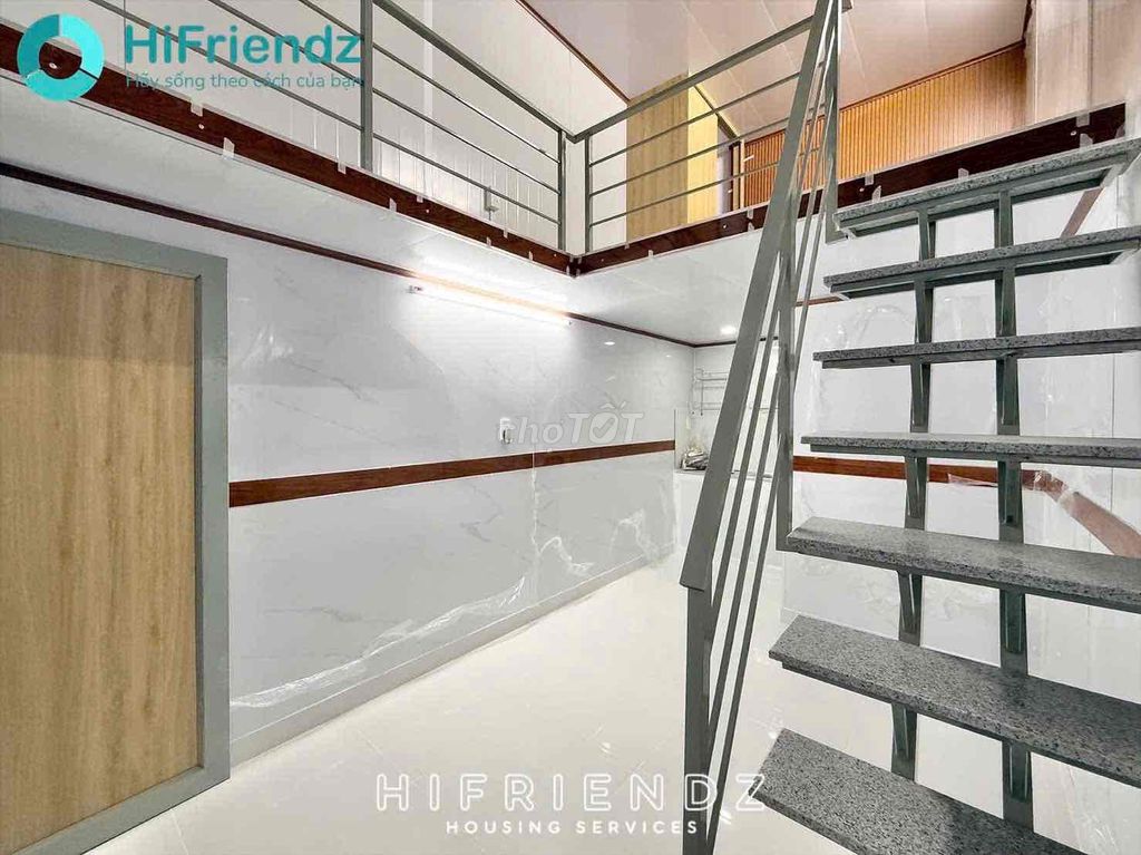 Rent the ground guard room ready air conditioning near the commercial university