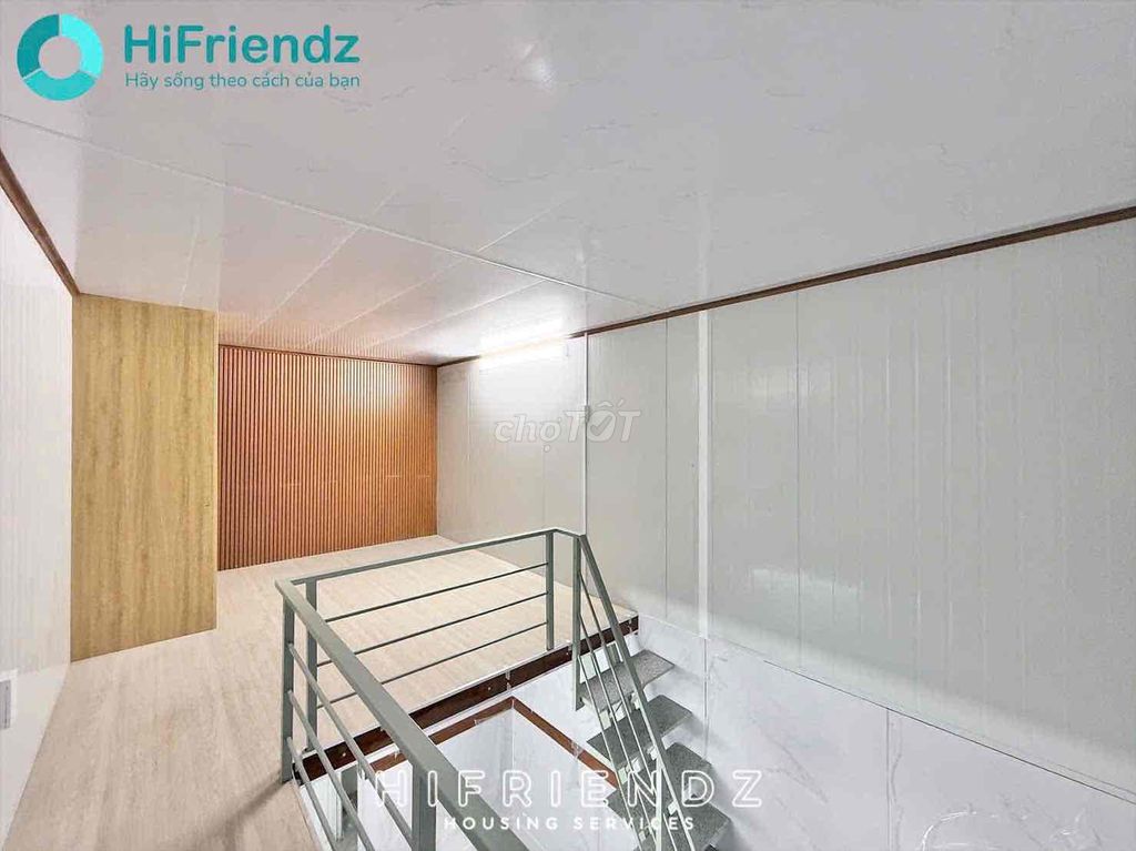 Rent the ground guard room ready air conditioning near the commercial university