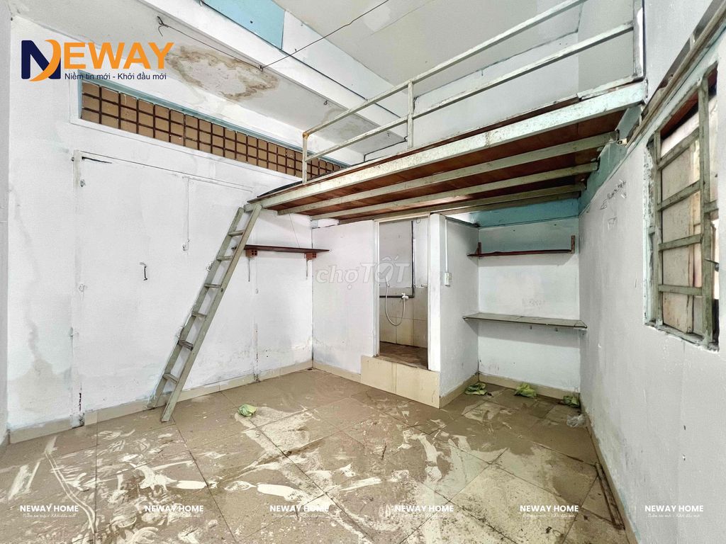 Cheap motels, re-sanitary paint.