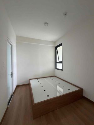 We'll rent Sài Gòn Intela a good deal. 55 M2 is only 6 million a month.