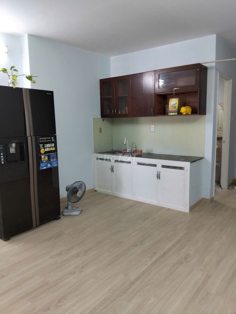 Rent the apartment 8 X Queen Sen 48 meters 2 and a full bedroom