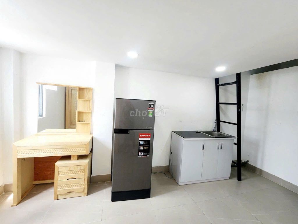 Rent apartment full interior - two bedrooms - green row.
