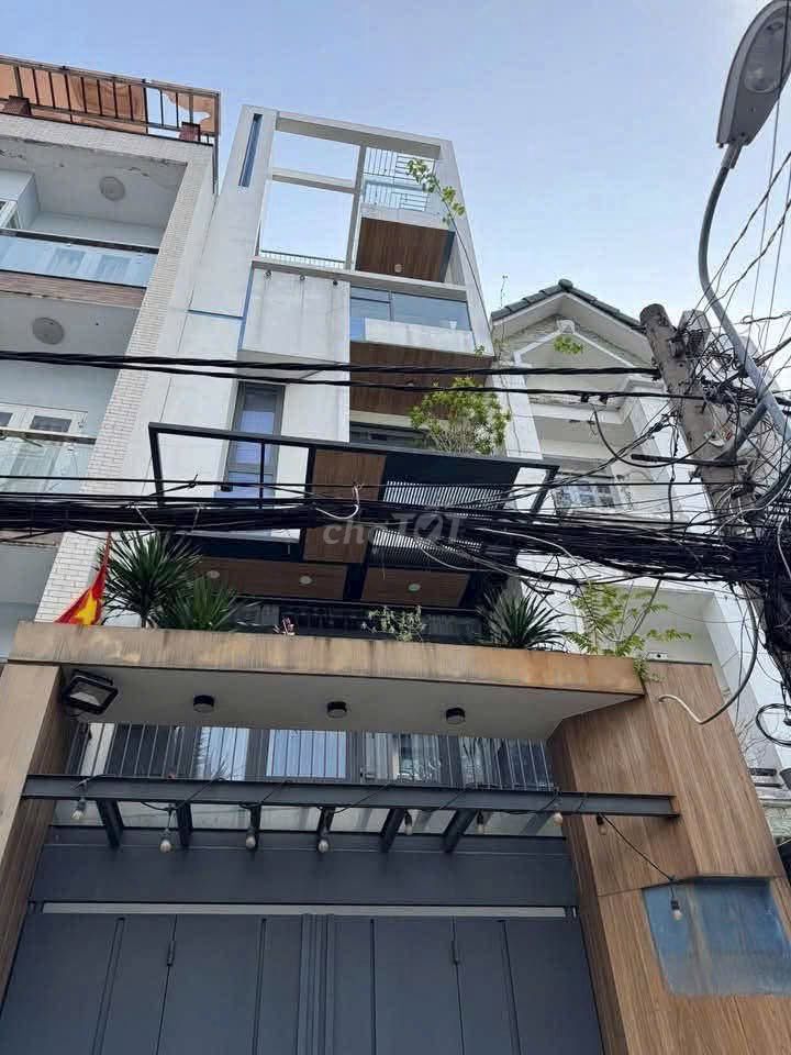 Rent an entire apartment on 597th and Gò Vấp.