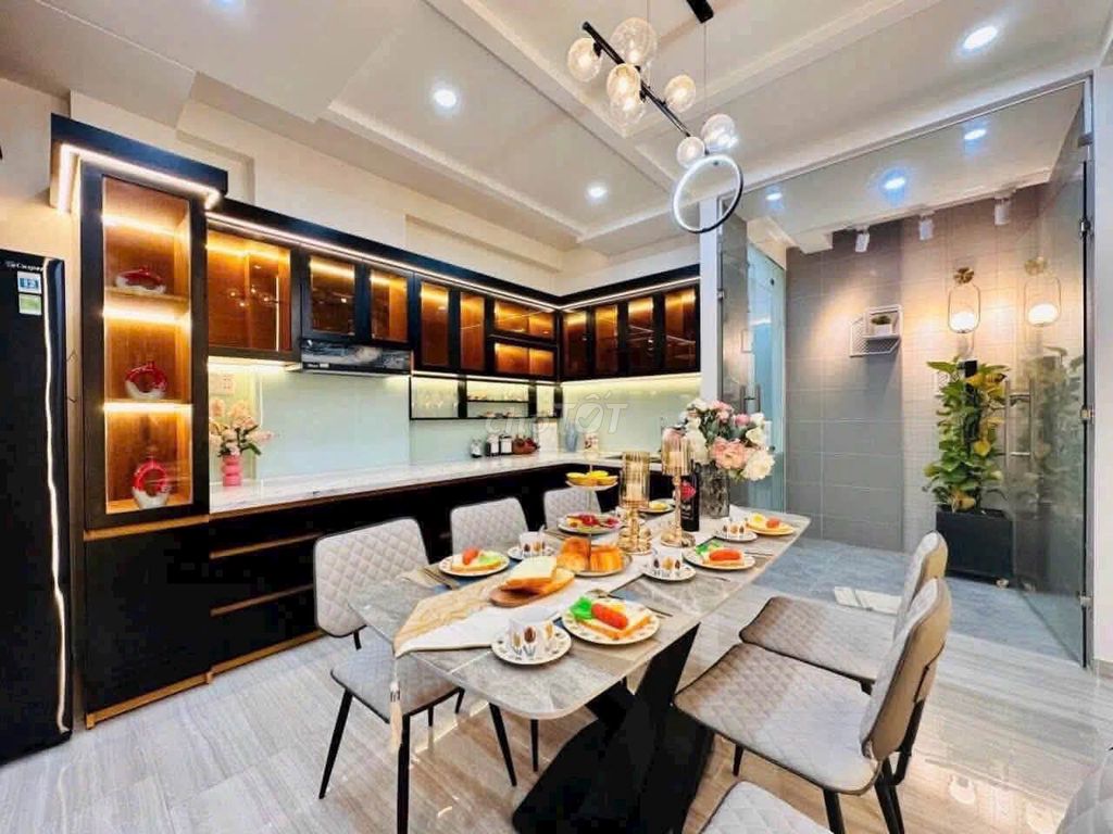 Rent an entire apartment on 597th and Gò Vấp.