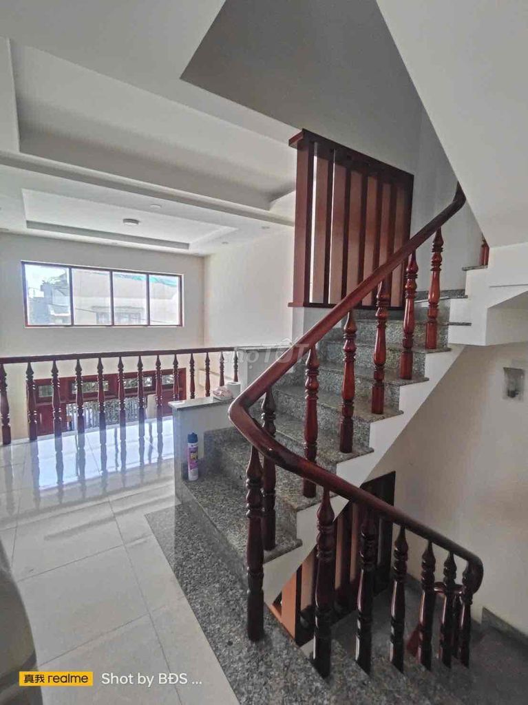 Three bedrooms, three hbc bathrooms, 49th and 14 million.