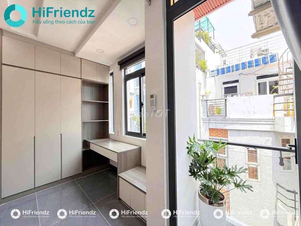 Studio Full House on số 3 Street