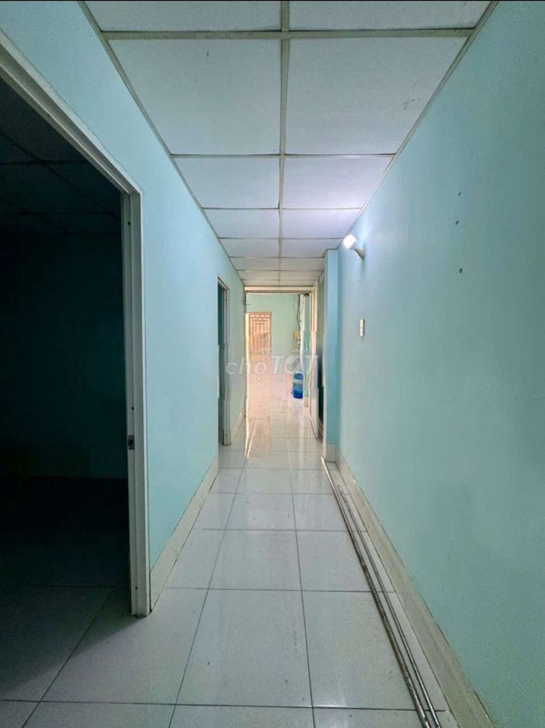 Let's rent the whole place.