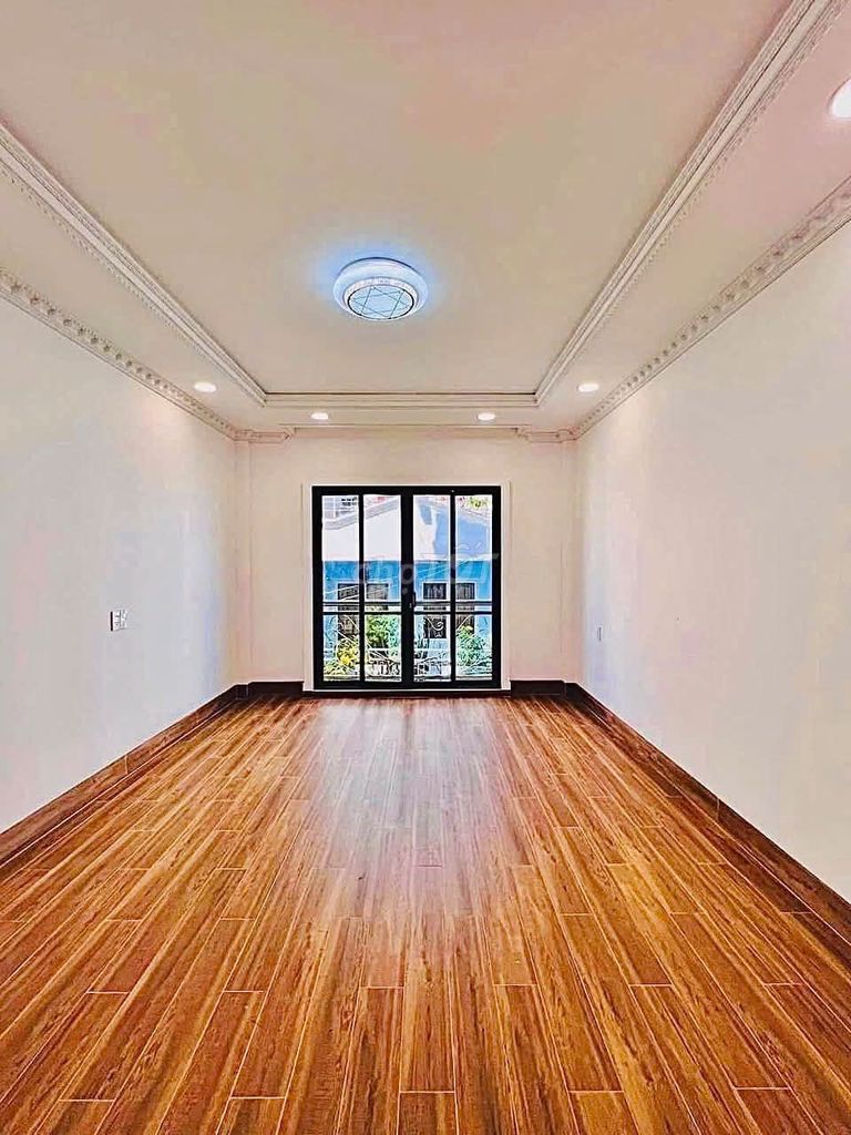 Four-story new house, 4th floor wide. 4 X12 M, Q. Bình Thạnh 4 bedroom, 5 toilets