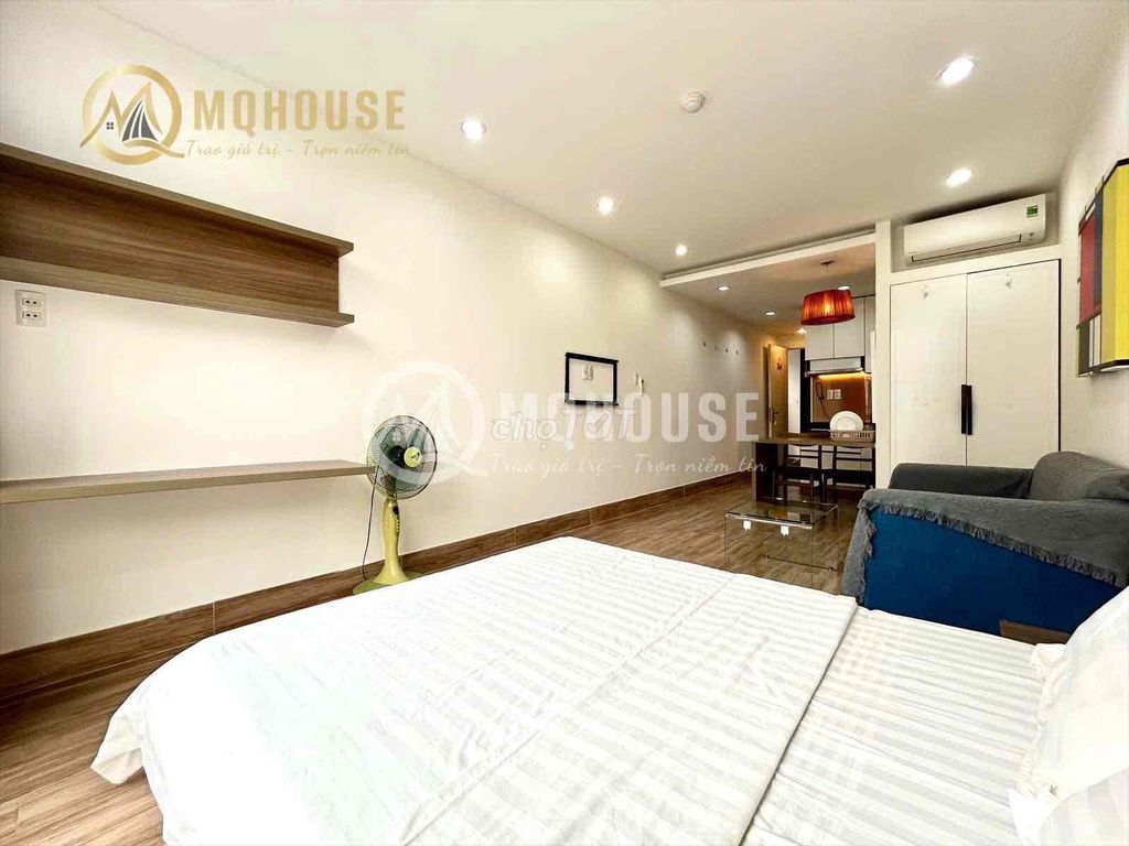 Rent the Guardian of a high-end cabinet bedroom on Lê Văn Sỹ.