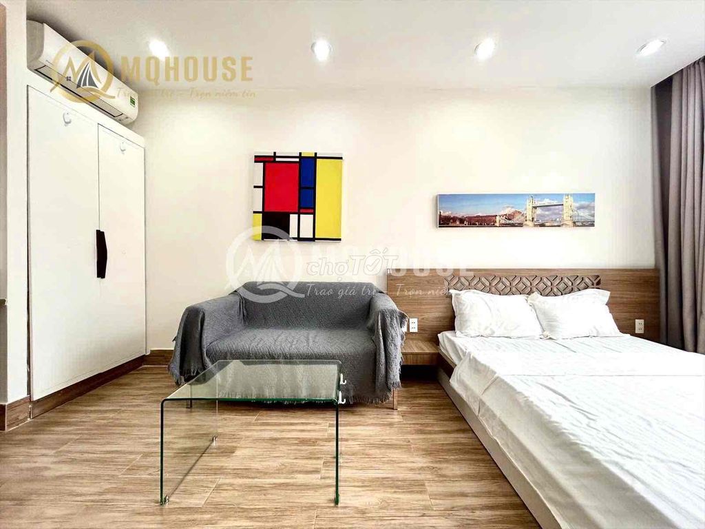 Rent the Guardian of a high-end cabinet bedroom on Lê Văn Sỹ.