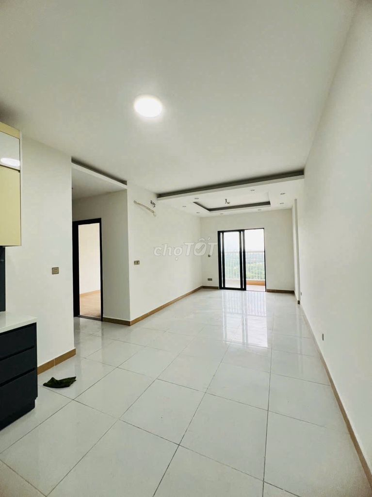 Rent the German apartment, Block A1, 92 meters, 3 bedrooms, 2 toilets. Ten million.