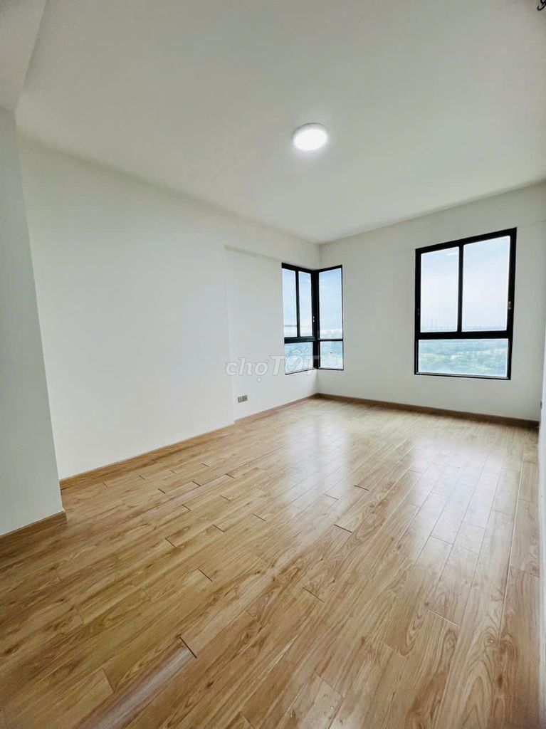 Rent the German apartment, Block A1, 92 meters, 3 bedrooms, 2 toilets. Ten million.