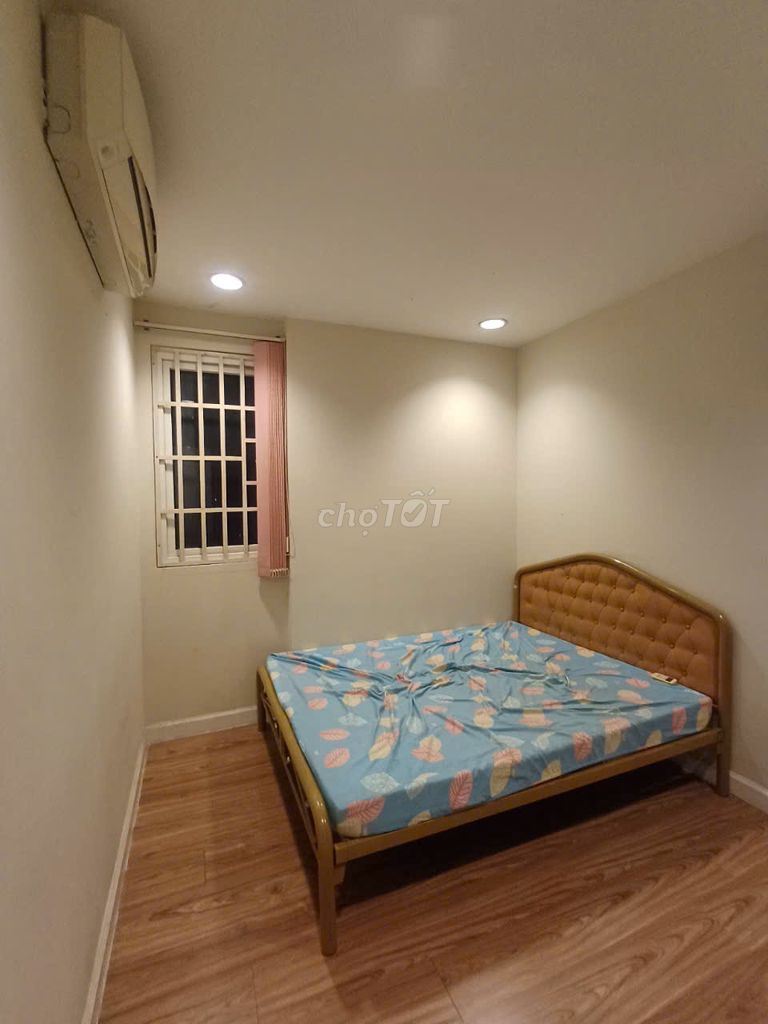 Rent a two-room corner with furniture available.