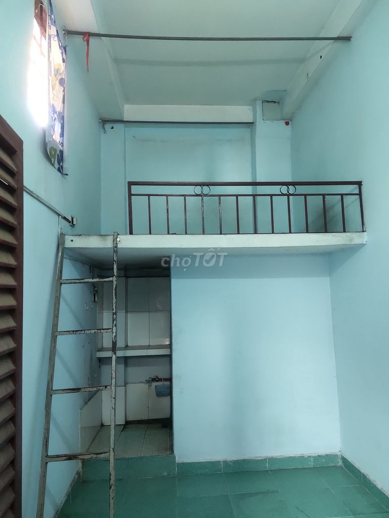 Rooms cost 1.5 million a month near the tsunami, Thủ Đức.