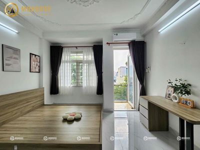 The balcony apartment, 35 M2 beautiful furniture, near the lote, bordering District 11