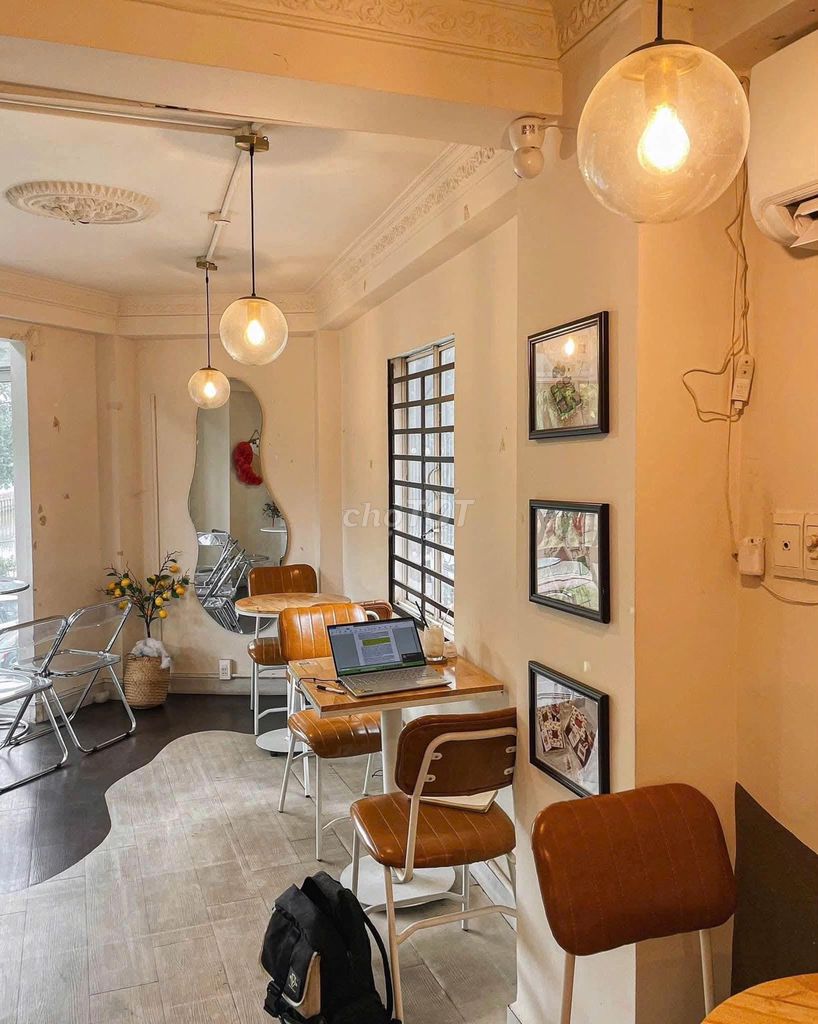 Rent 1 Trường Sa qpn, area 410 M M M M 3 floors for 25 million