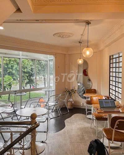 Rent 1 Trường Sa qpn, area 410 M M M M 3 floors for 25 million