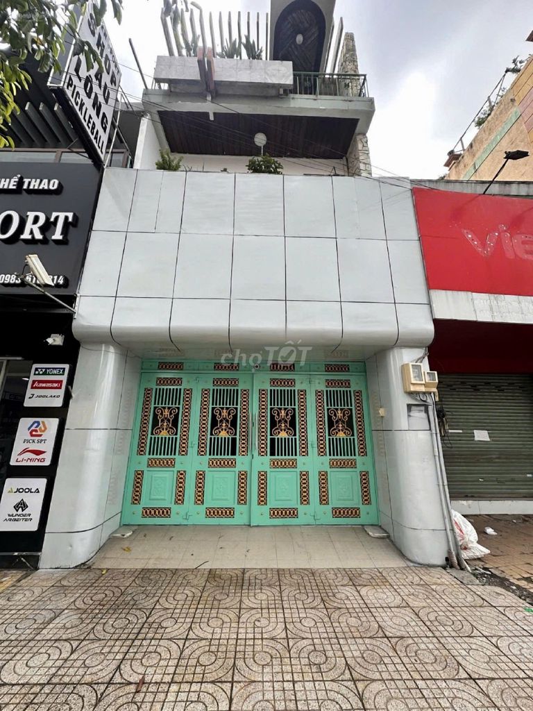 Lạc Long Quân cash house, Q Tân Bình. area 5 x 22, 12th floor