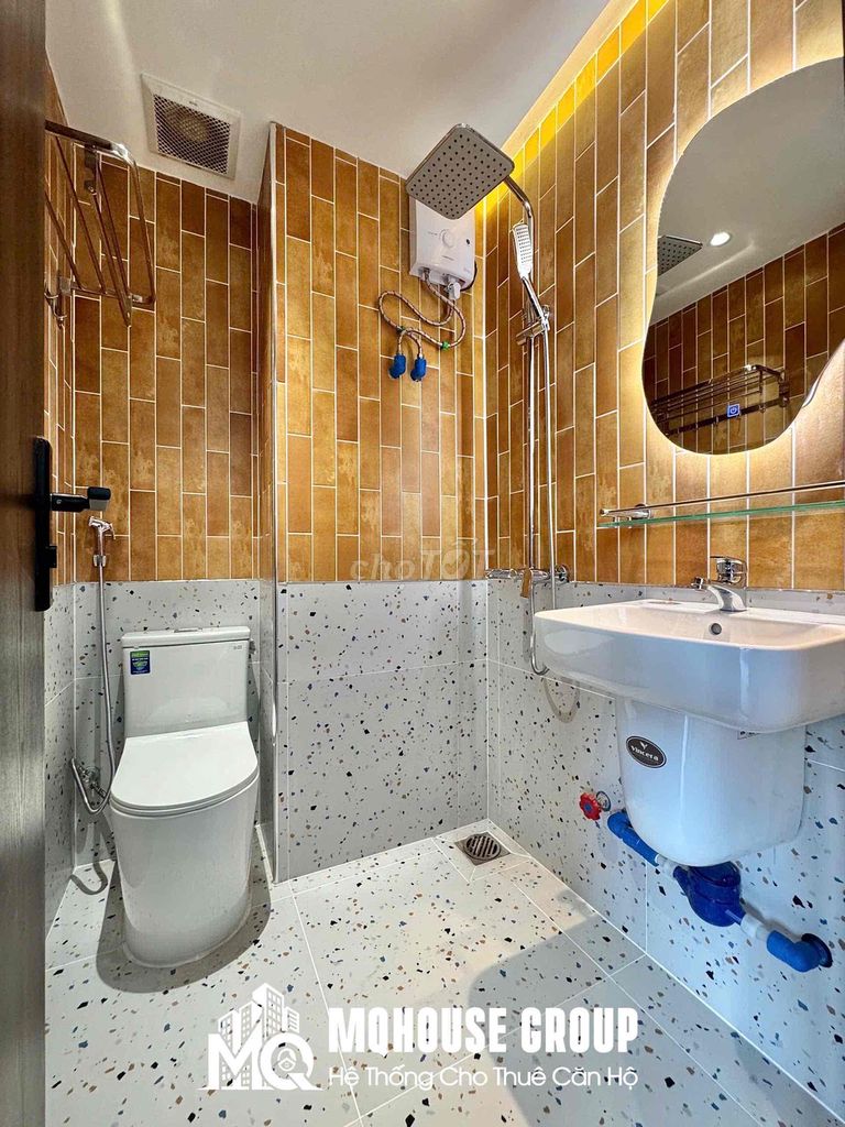 Open Tân Bình apartment — open the door for chill, open the door.