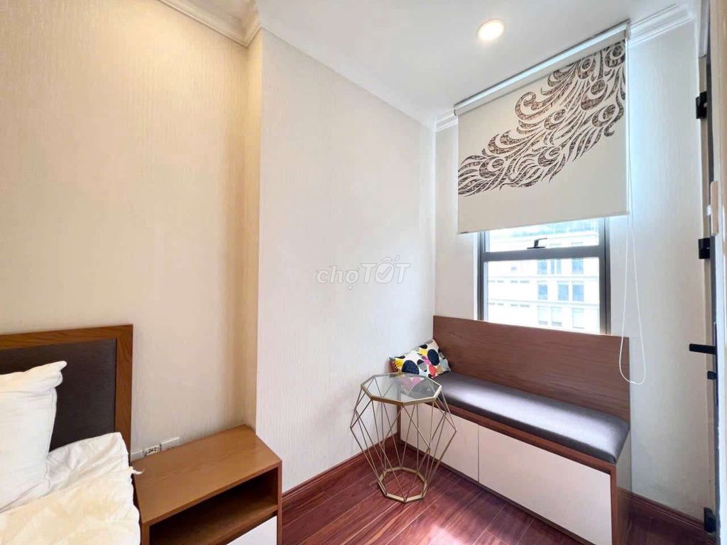 One bedroom. A 9 million Novaland Orchard Garden apartment.