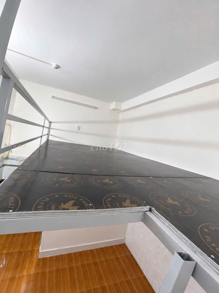 Pass Room