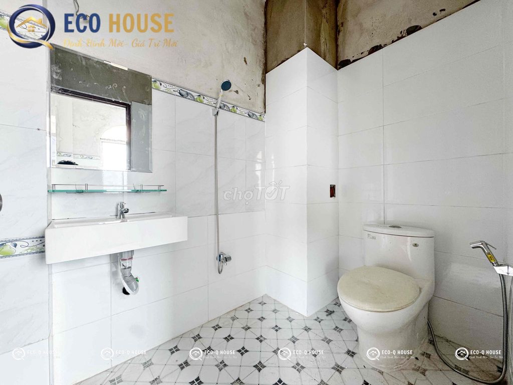 The service apartment is completing 90 percent of the brand-new house opening up Lê Trọng Tấn.
