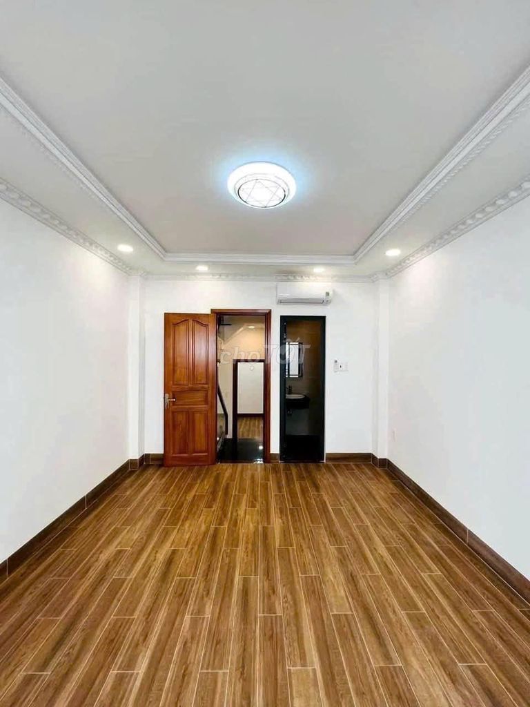 I'll rent an area: 4 X15 M Đinh Bộ Lĩnh, District 22, Bình Thạnh