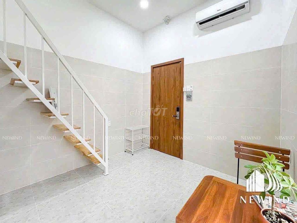 The new guardhouse is now full of furniture at Thủ Đức Falls.