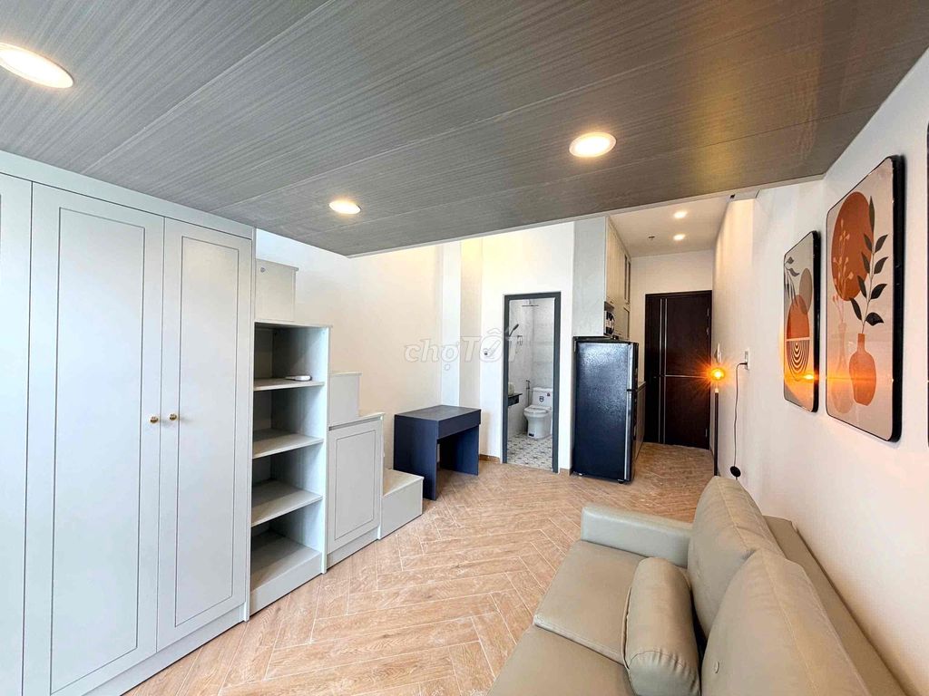 Upper level level of furniture right Vườn Lài - 2x sold new spades
