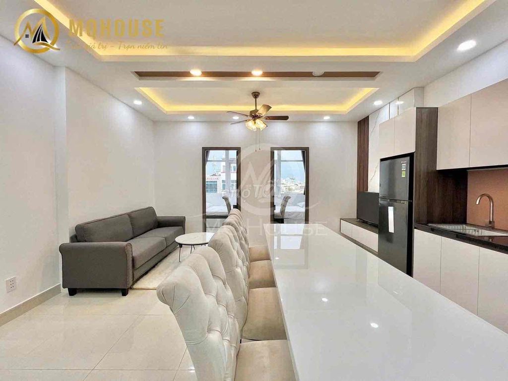 The kitchen/2 bedroom apartment at Thoại Ngọc Hầu 40/50 M2 is full of furniture