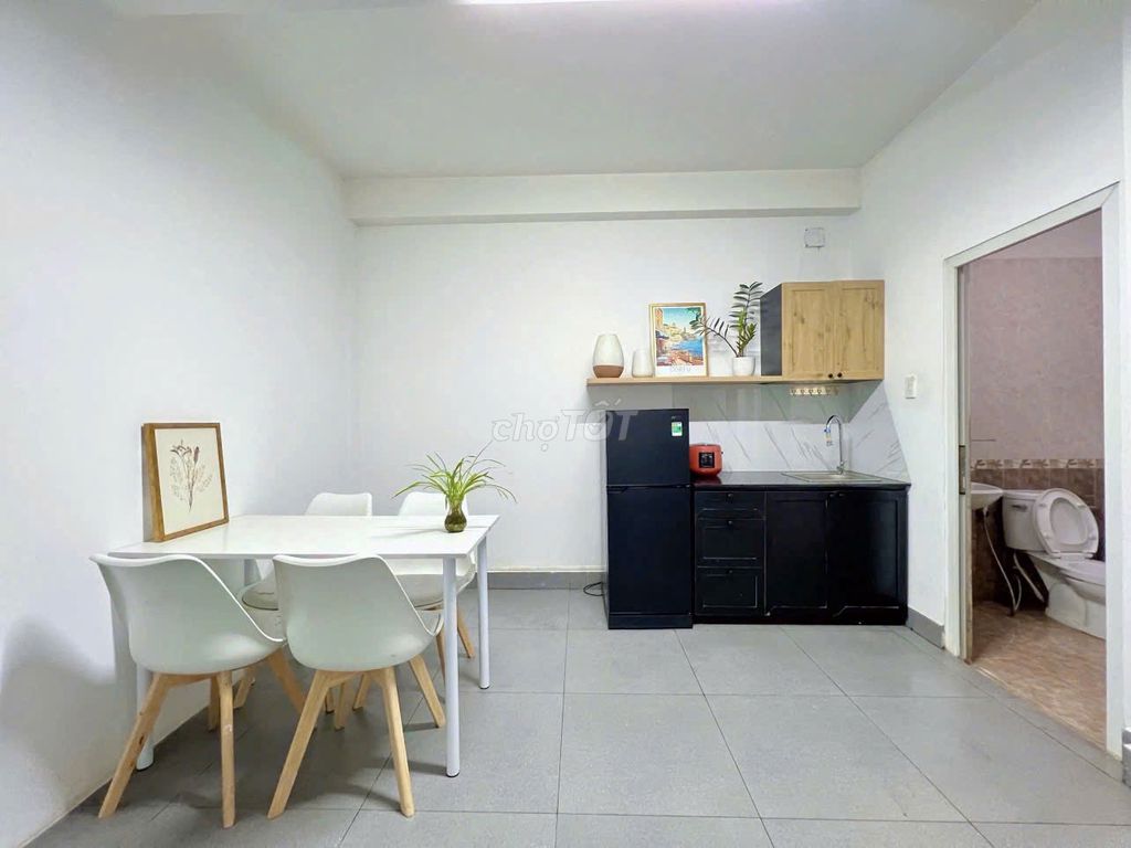Two bedrooms-steal-bubs, Nguyễn Thái Sơn-special.