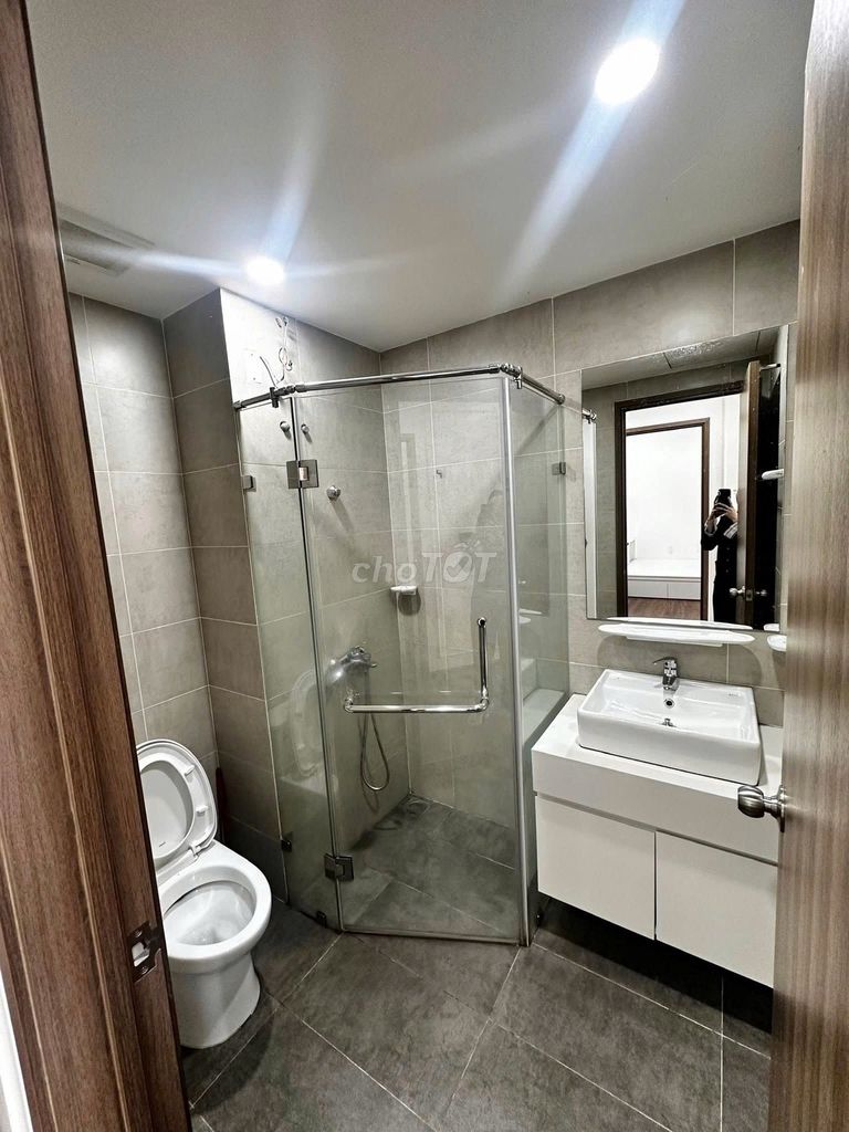 Rent Cao ốc Phú Nhuận-for 105 m2-3 p for sleeping, 17 million a month.