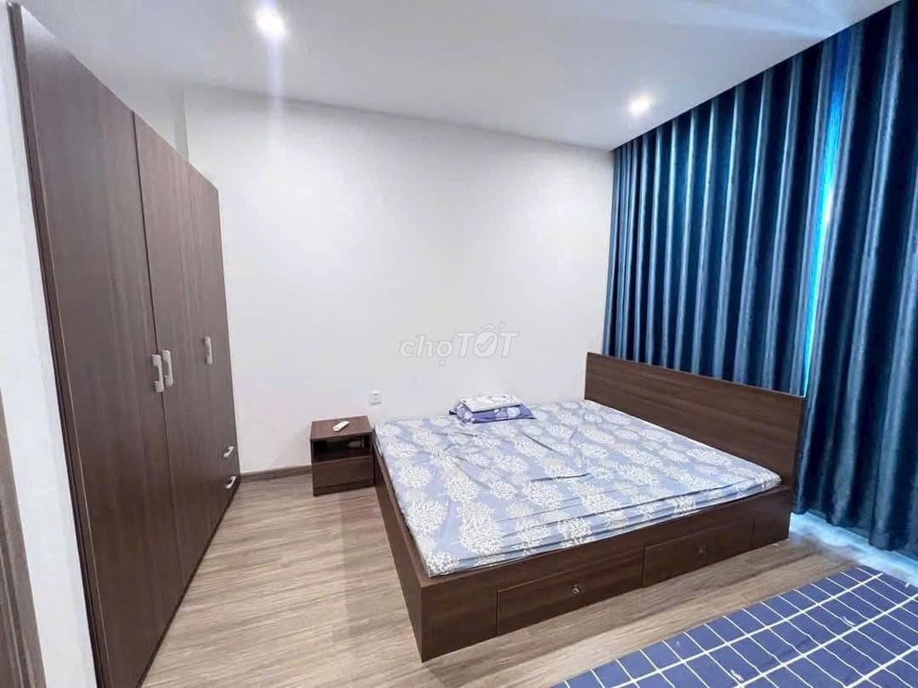Rent Cao ốc Phú Nhuận-for 105 m2-3 p for sleeping, 17 million a month.