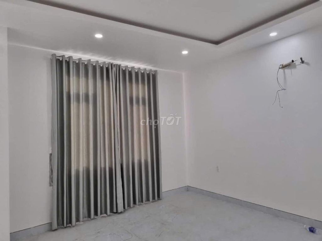 The closed room near the university of the bank, spkt