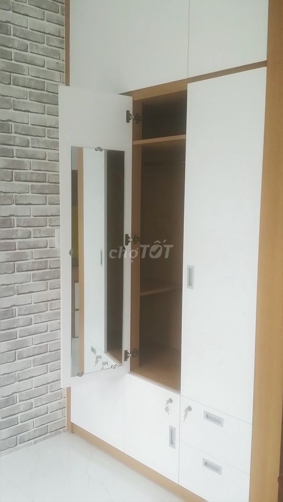 Nice room Enough interior view pool river - live green level 5 s