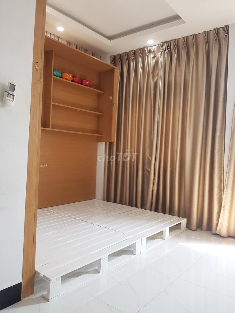 Nice room Enough interior view pool river - live green level 5 s