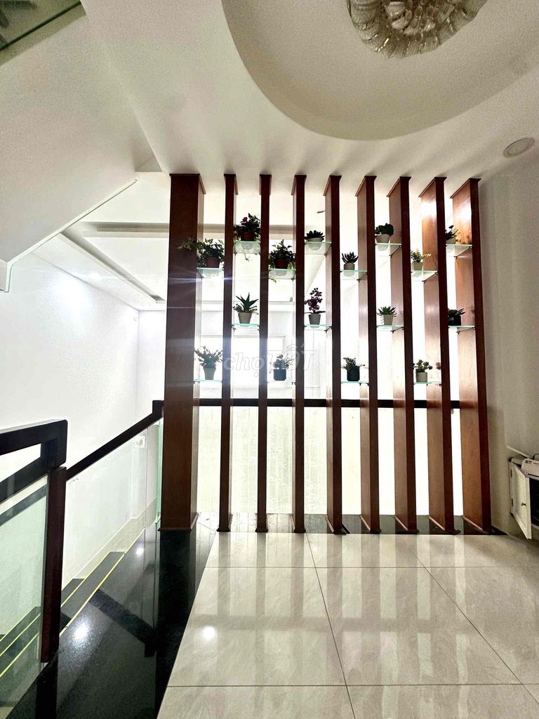 Rent the original five bedrooms Zhang Deng Kan, Gò Vấp-25 million a month