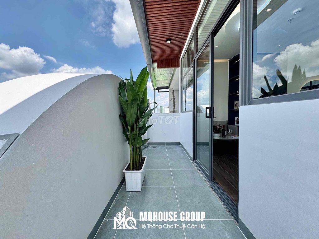 The penthouse at pandora-full furniture is 100 percent.