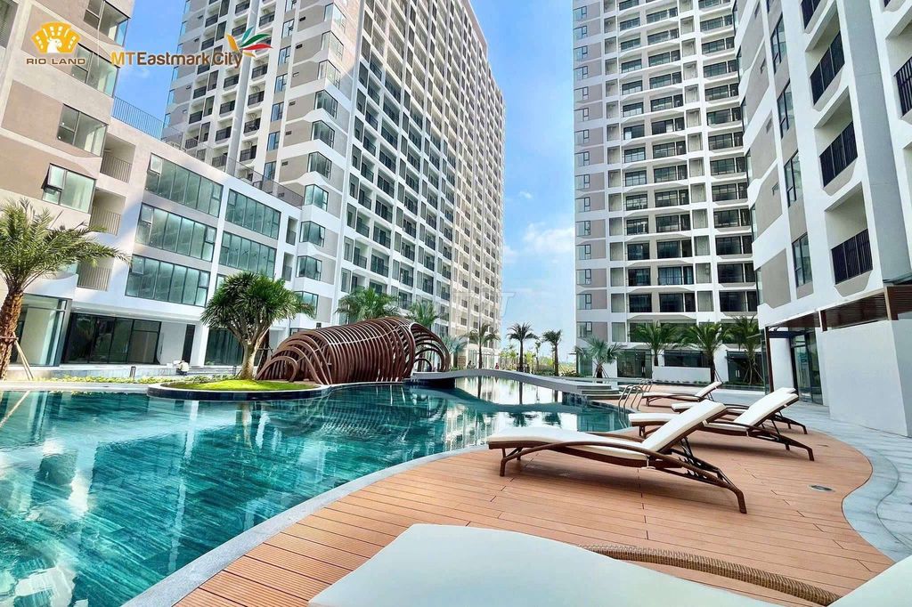 Rent three bedroom three. Three, bathroom area 99 meters high-end interior.