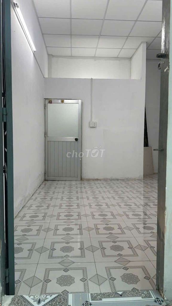 6 meters Thoại Ngọc Hầu 4 X25 M, 2 bedrooms, 3 toilets, 13 million