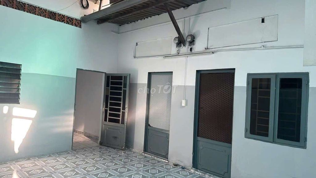 6 meters Thoại Ngọc Hầu 4 X25 M, 2 bedrooms, 3 toilets, 13 million