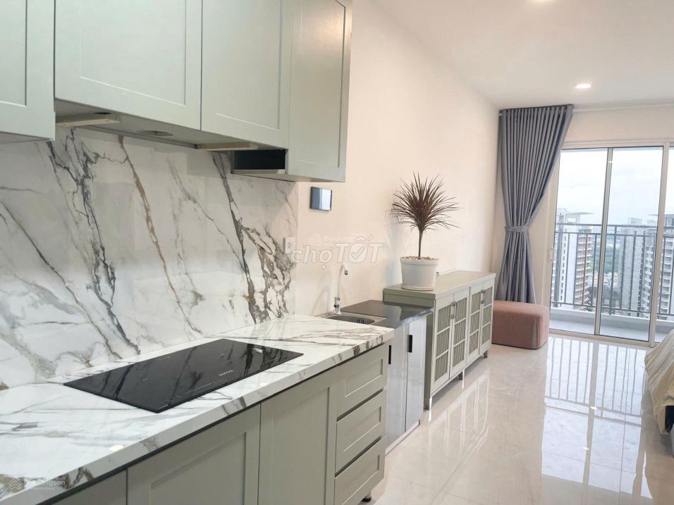 Sunrise Riverside, full interior. One bedroom. Ten million a month.