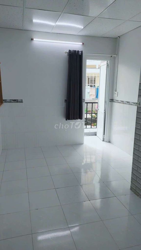 Rent room 1216/19 A Nam Kỳ Khởi Nghĩa P.X.C.
