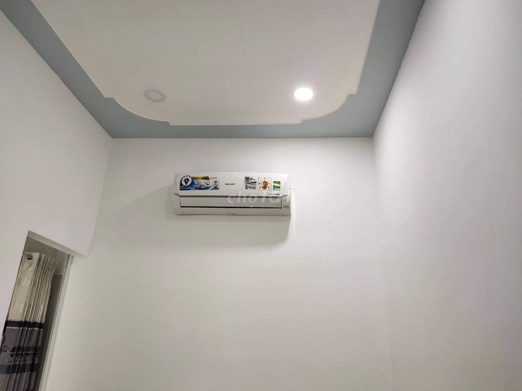 Rent an alley 200 Lê Văn Lương, F Tân Hưng, two bedrooms, one air conditioning.