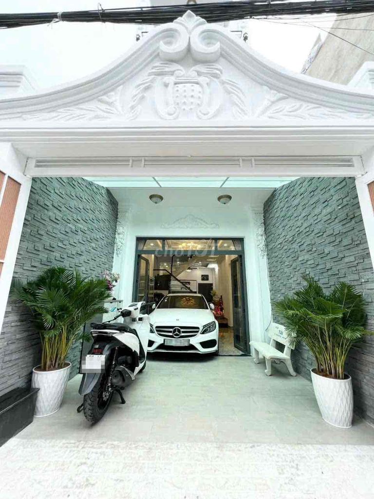 square street base full Huỳnh Tấn Phát interior