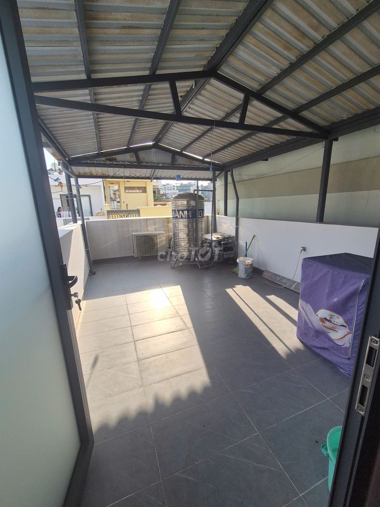 Rent a brand-new Duy Tân place, P. Keill Bridge - Full interior