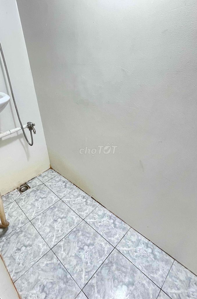 Two rooms left for rent.