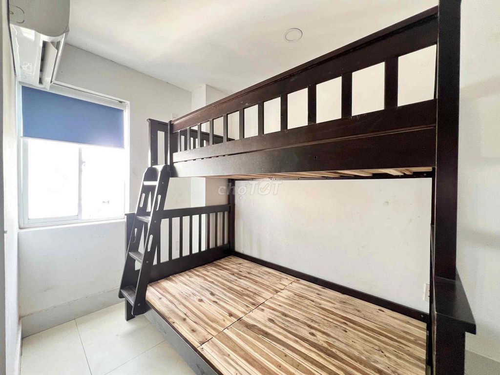 The Mint Full Seven Room near the Vietnamese Octet - cnc
