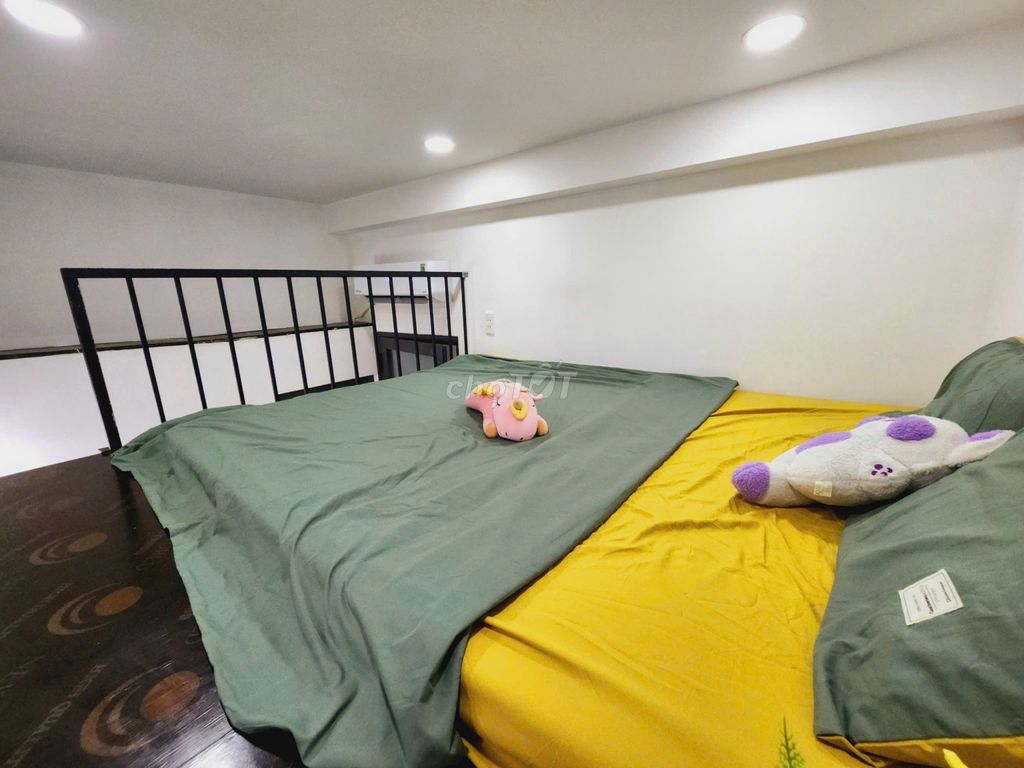 Rent apartment full of furniture - green row.