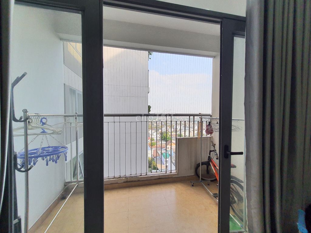 Let's rent in the Opal Garden empty house immediately.